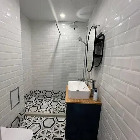 Blue -4people - View *